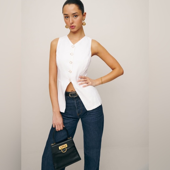 Reformation Aspen linen vest - size 2 - Picture 3 of 9